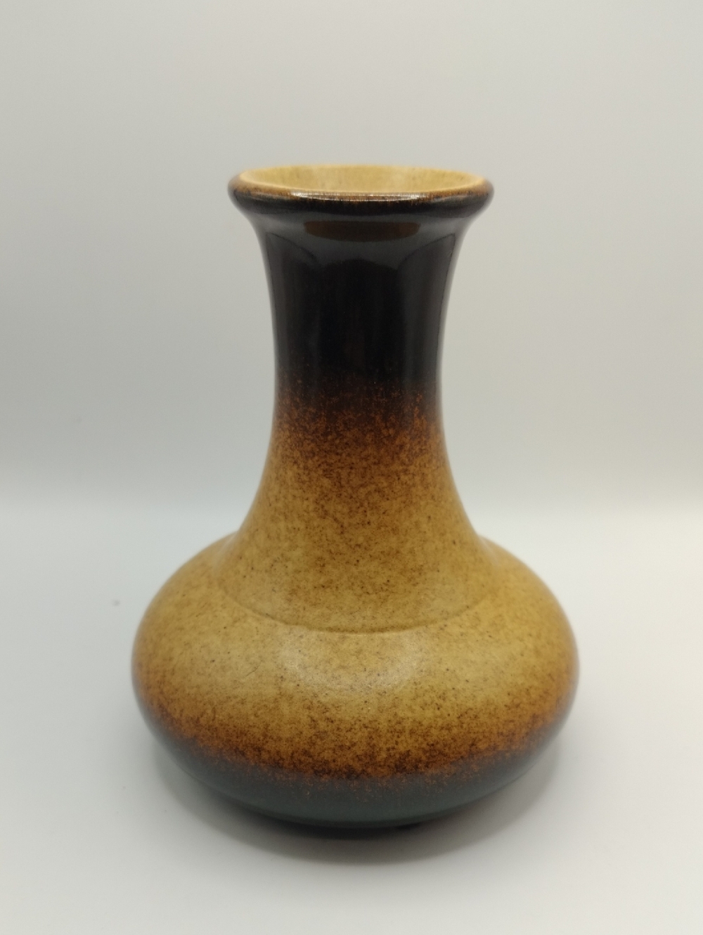 Vintage Pottery Craft USA Handcrafted Stoneware Vase 4.5”